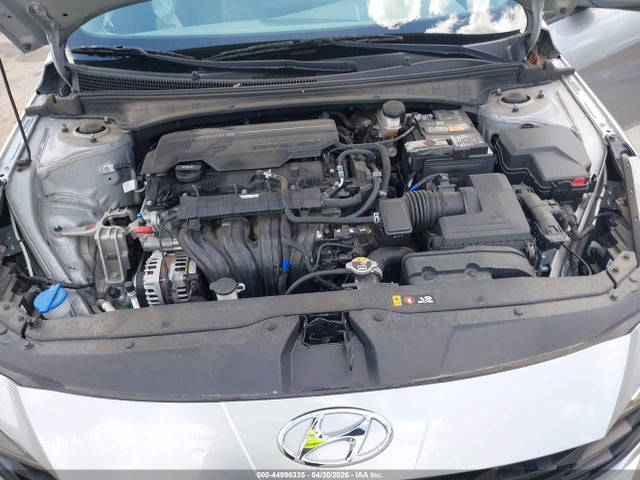 44996335 :رقم المزاد ، 5NPLM4AGXNH077103 vin ، 2022 Hyundai Elantra Sel مزاد بيع