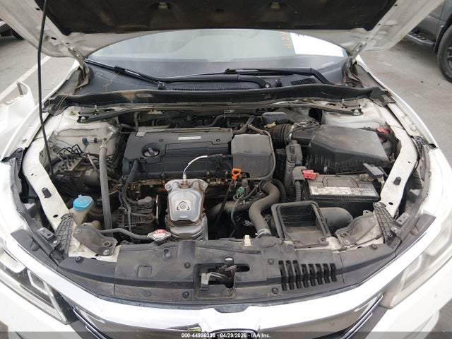 Aukcja sprzedaży 2017 Honda Accord Ex-l, vin: 1HGCR2F90HA056824, numer aukcji: 44996336