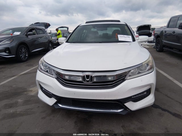 Aukcja sprzedaży 2017 Honda Accord Ex-l, vin: 1HGCR2F90HA056824, numer aukcji: 44996336