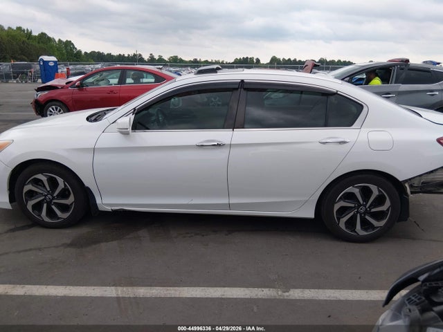 Aukcja sprzedaży 2017 Honda Accord Ex-l, vin: 1HGCR2F90HA056824, numer aukcji: 44996336