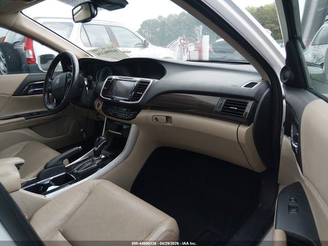 Aukcja sprzedaży 2017 Honda Accord Ex-l, vin: 1HGCR2F90HA056824, numer aukcji: 44996336