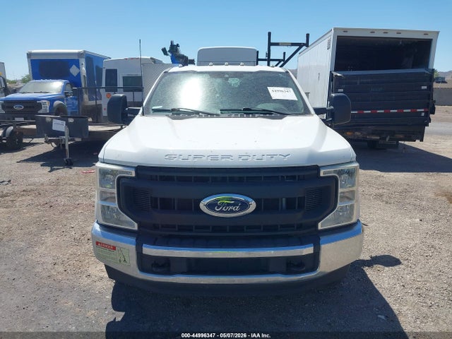 44996347 :رقم المزاد ، 1FDRF3G61MEE17505 vin ، 2021 Ford F-350 Chassis Xl مزاد بيع