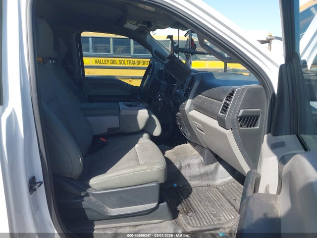 44996347 :رقم المزاد ، 1FDRF3G61MEE17505 vin ، 2021 Ford F-350 Chassis Xl مزاد بيع