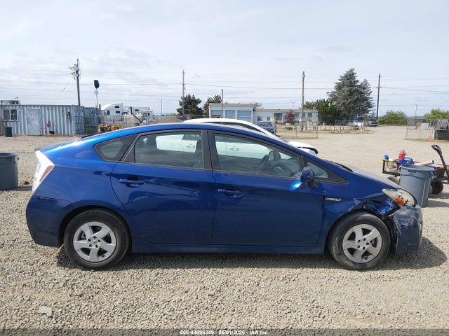 44996349 :رقم المزاد ، JTDKN3DU4B0290920 vin ، 2011 Toyota Prius Two مزاد بيع