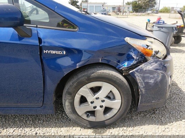 44996349 :رقم المزاد ، JTDKN3DU4B0290920 vin ، 2011 Toyota Prius Two مزاد بيع