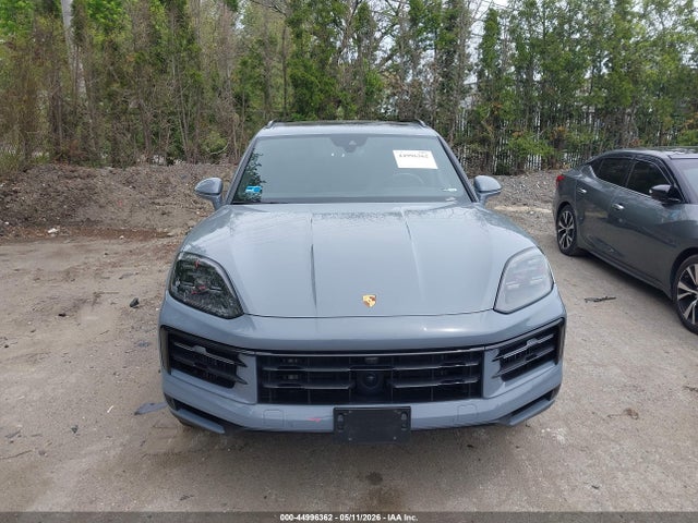 Продаж на аукціоні авто 2024 Porsche Cayenne, vin: WP1AA2AYXRDA12310, номер лоту: 44996362