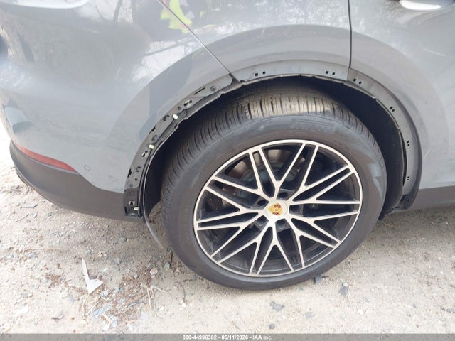 Продаж на аукціоні авто 2024 Porsche Cayenne, vin: WP1AA2AYXRDA12310, номер лоту: 44996362