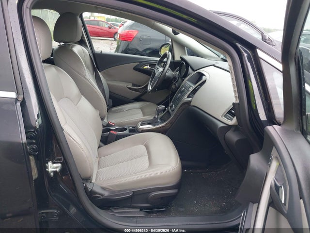 44996380 :رقم المزاد ، 1G4PP5SK1E4114848 vin ، 2014 Buick Verano مزاد بيع