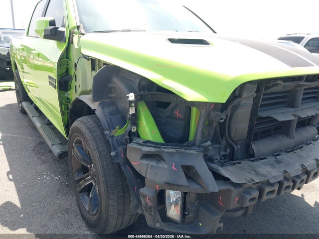 44996384 :رقم المزاد ، 1C6RR6MT6HS752572 vin ، 2017 Ram 1500 Sport  4x2 5'7 Box مزاد بيع