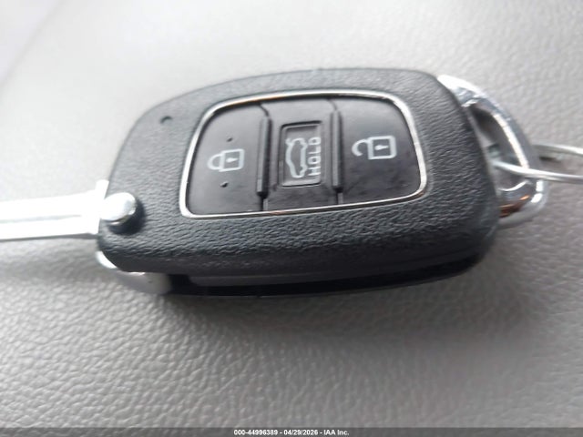 Aukcja sprzedaży 2017 Hyundai Elantra Se, vin: 5NPD74LF0HH126233, numer aukcji: 44996389