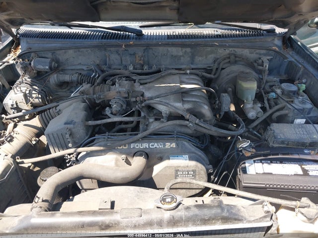 Продажа на аукционе авто 2000 Toyota 4runner Sr5 V6, vin: JT3GN86R3Y0174116, номер лота: 44996412