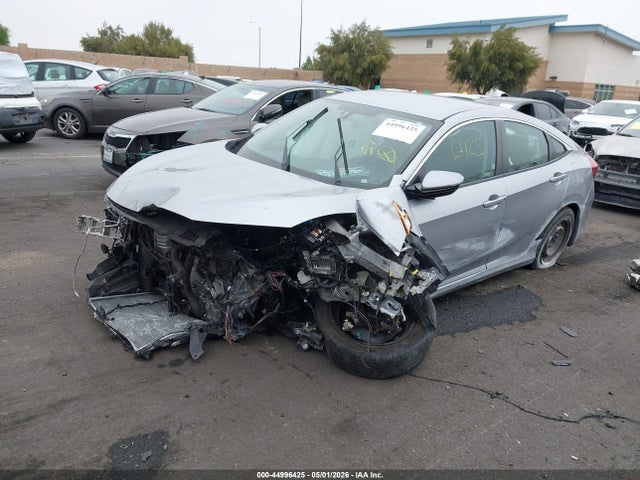 2HGFC2F58JH590611 Honda Civic Lx