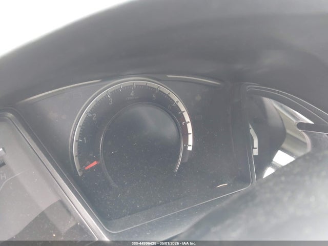 2HGFC2F58JH590611 Honda Civic Lx