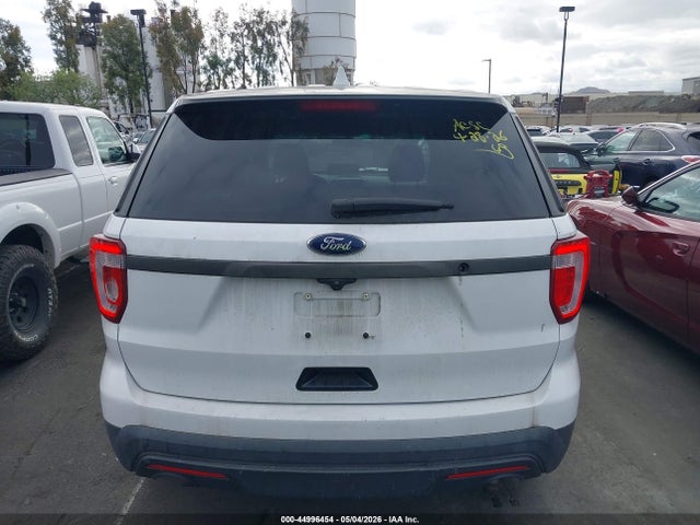Ford Utility Police Interceptor 2016 1FM5K8AR8GGD31353 Image 17