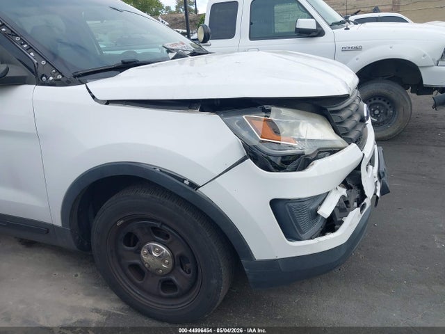Ford Utility Police Interceptor 2016 1FM5K8AR8GGD31353 Image 18