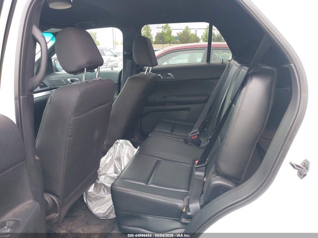 Ford Utility Police Interceptor 2016 1FM5K8AR8GGD31353 Image 8