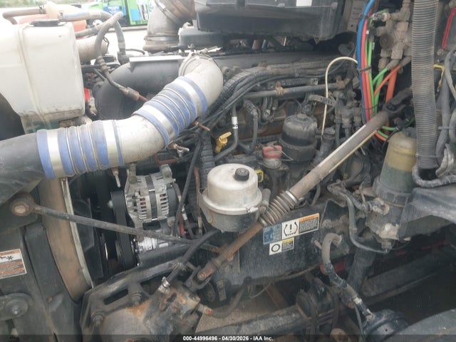 44996496 :رقم المزاد ، 1XKYDP9X3KJ180026 vin ، 2019 Kenworth T680 مزاد بيع