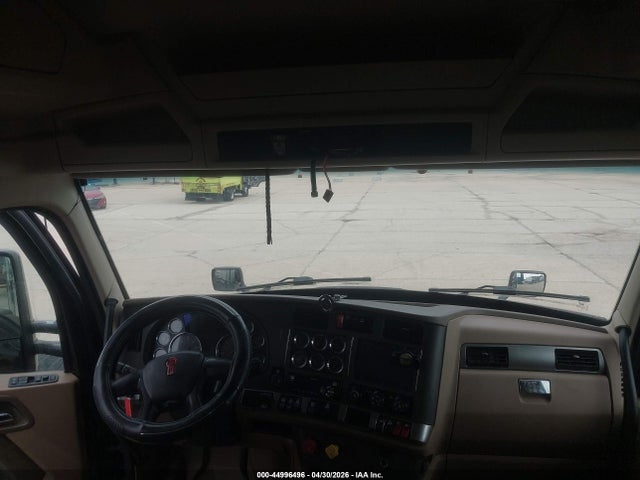 44996496 :رقم المزاد ، 1XKYDP9X3KJ180026 vin ، 2019 Kenworth T680 مزاد بيع