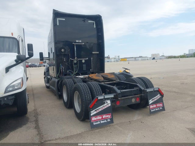 44996496 :رقم المزاد ، 1XKYDP9X3KJ180026 vin ، 2019 Kenworth T680 مزاد بيع