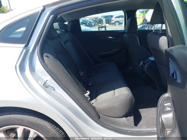 1G1ZE5STXGF179211 Chevrolet MALIBU 1LT