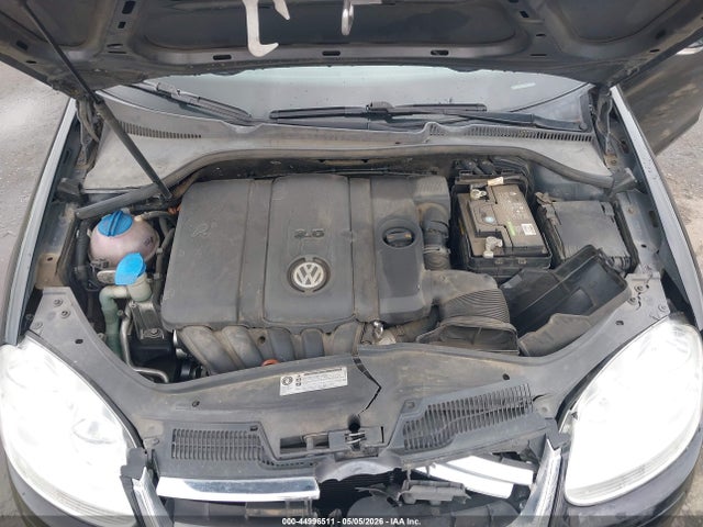 44996511 :رقم المزاد ، 3VWJZ7AJ7AM077986 vin ، 2010 Volkswagen Jetta S مزاد بيع