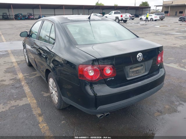 44996511 :رقم المزاد ، 3VWJZ7AJ7AM077986 vin ، 2010 Volkswagen Jetta S مزاد بيع