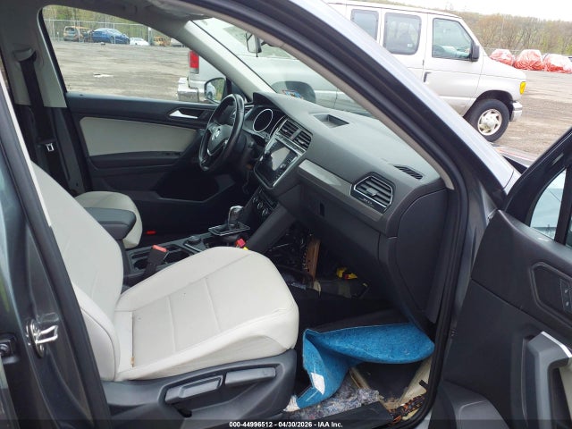 44996512 :رقم المزاد ، 3VV2B7AX2KM088882 vin ، 2019 Volkswagen Tiguan 2.0t Se/2.0t Sel/2.0t Sel R-line/2.0t Sel R-line Black مزاد بيع