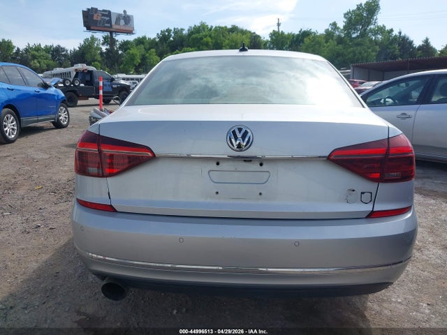 Продаж на аукціоні авто 2017 Volkswagen Passat 1.8t Sel Premium, vin: 1VWCT7A39HC048271, номер лоту: 44996513