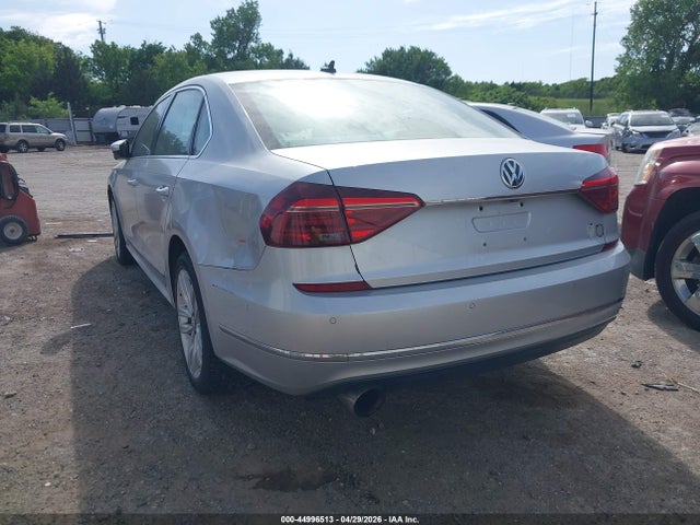 Продаж на аукціоні авто 2017 Volkswagen Passat 1.8t Sel Premium, vin: 1VWCT7A39HC048271, номер лоту: 44996513