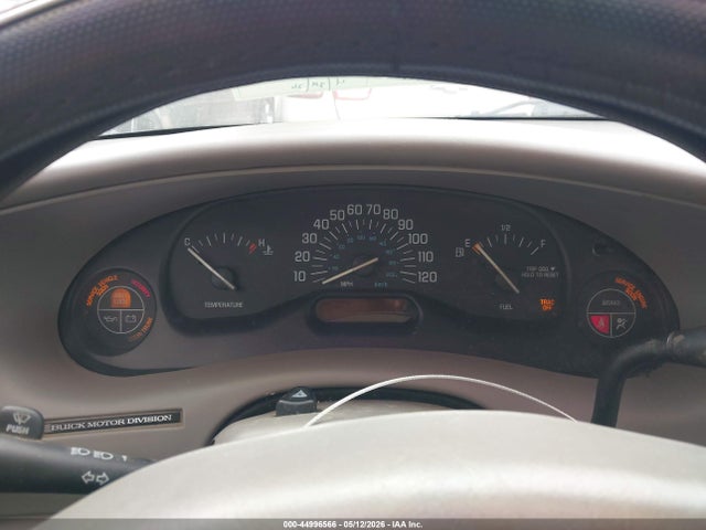 2000 Buick Century Custom მანქანა იყიდება აუქციონზე, vin: 2G4WS52JXY1263244, აუქციონის ნომერი: 44996566