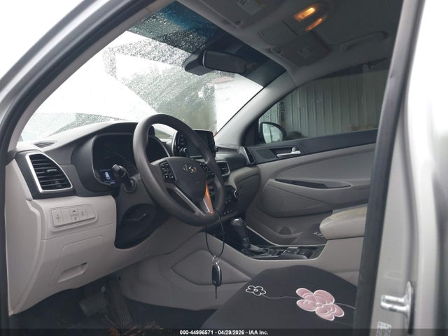 Продажа на аукционе авто 2020 Hyundai Tucson Se, vin: KM8J2CA47LU149032, номер лота: 44996571