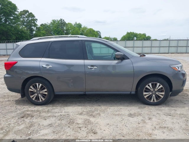 44996574 :رقم المزاد ، 5N1DR2MM6HC906238 vin ، 2017 Nissan Pathfinder Sl مزاد بيع