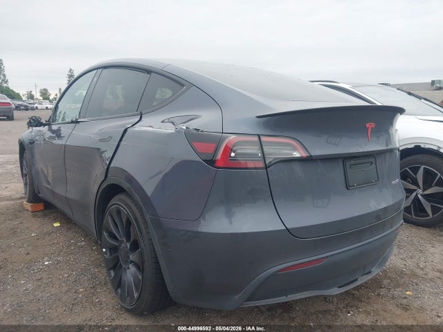 Продажа на аукционе авто 2023 Tesla Model Y Performance Dual Motor All-wheel Drive, vin: 7SAYGDEF3PF660194, номер лота: 44996592