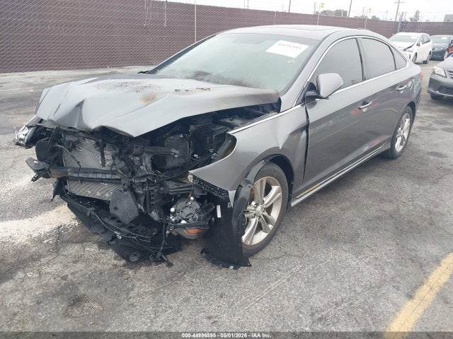 Hyundai Sonata Sport 2018 5NPE34AF7JH662072 Image 2