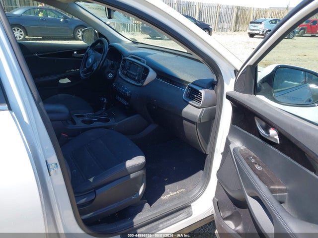 Продажа на аукционе авто 2016 Kia Sorento 3.3l Lx, vin: 5XYPGDA5XGG007456, номер лота: 44996599