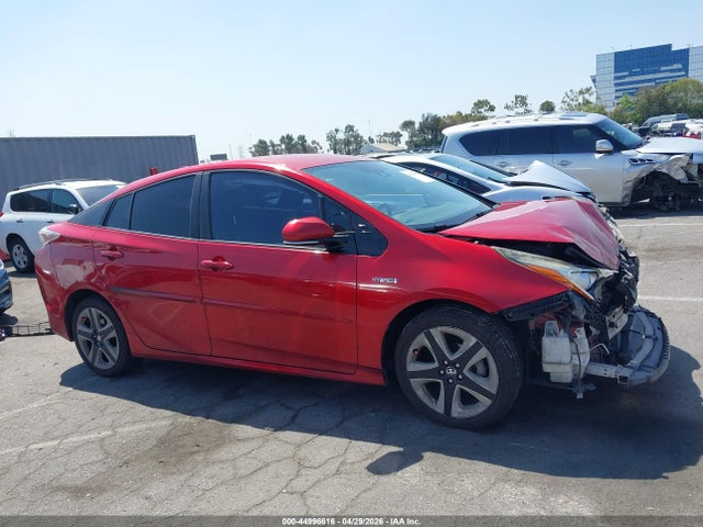 JTDKARFU6H3534229 Toyota Prius Four Touring