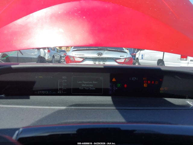 JTDKARFU6H3534229 Toyota Prius Four Touring
