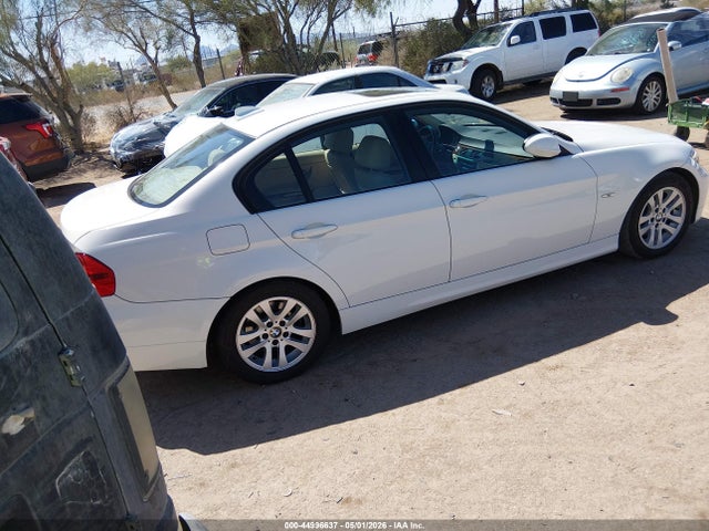 2007 Bmw 328i მანქანა იყიდება აუქციონზე, vin: WBAVA37587NE29213, აუქციონის ნომერი: 44996637