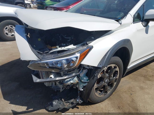 Продаж на аукціоні авто 2022 Subaru Crosstrek Premium, vin: JF2GTAPC4NH220098, номер лоту: 44996643