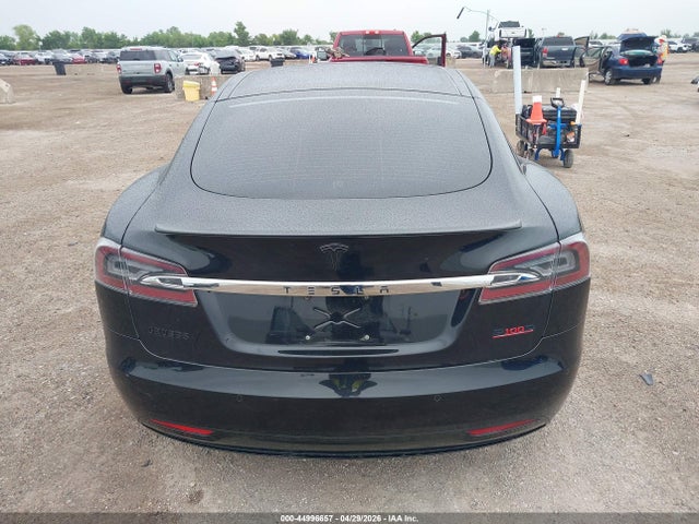 Auction sale of the 2018 Tesla Model S, vin: 5YJSA1E48JF282897, lot number: 44996657