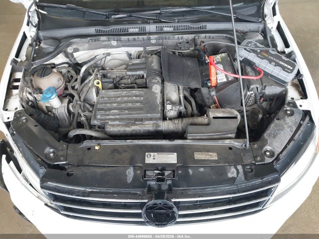 44996665 :رقم المزاد ، 3VWDB7AJ9HM275903 vin ، 2017 Volkswagen Jetta 1.4t Se مزاد بيع