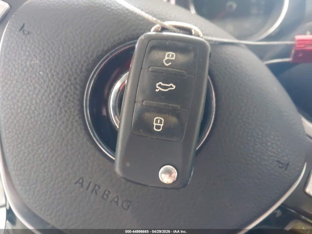 44996665 :رقم المزاد ، 3VWDB7AJ9HM275903 vin ، 2017 Volkswagen Jetta 1.4t Se مزاد بيع