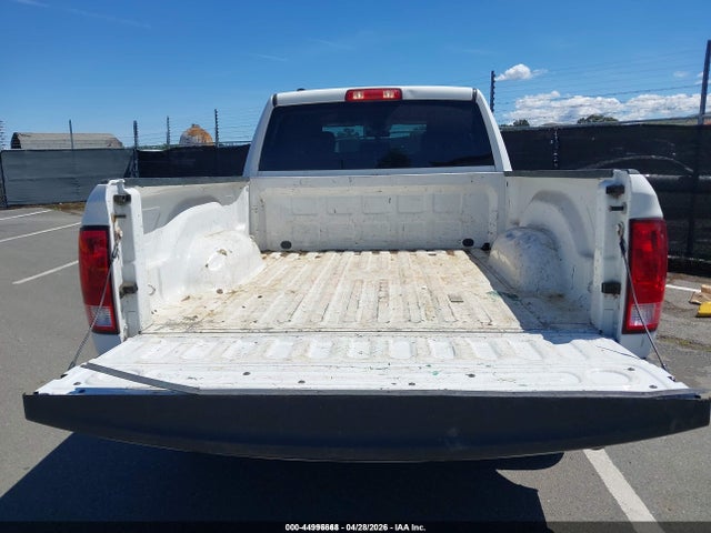 44996668 :رقم المزاد ، 1C6RR6FG0JS290659 vin ، 2018 Ram 1500 Tradesman  4x2 6'4 Box مزاد بيع