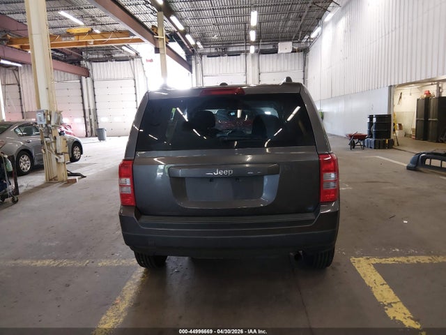 1C4NJPBB3GD526930 Jeep Patriot Sport