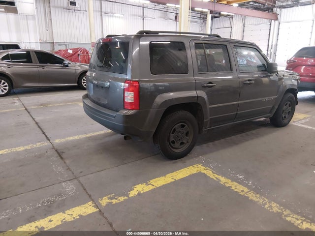 1C4NJPBB3GD526930 Jeep Patriot Sport