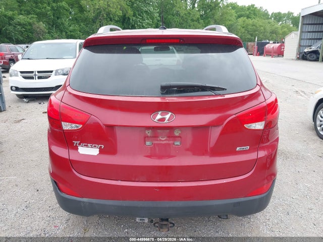 2015 Hyundai Tucson Se მანქანა იყიდება აუქციონზე, vin: KM8JUCAG9FU022856, აუქციონის ნომერი: 44996670