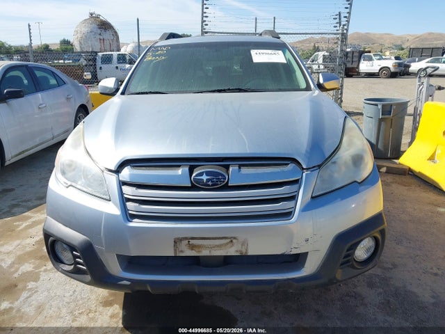 2014 Subaru Outback 2.5i Premium მანქანა იყიდება აუქციონზე, vin: 4S4BRBFC4E3232498, აუქციონის ნომერი: 44996685