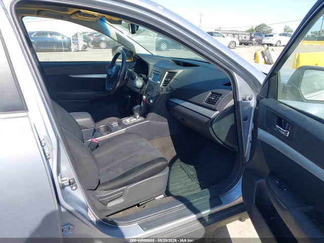 2014 Subaru Outback 2.5i Premium მანქანა იყიდება აუქციონზე, vin: 4S4BRBFC4E3232498, აუქციონის ნომერი: 44996685