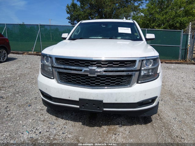 2017 Chevrolet Suburban Lt მანქანა იყიდება აუქციონზე, vin: 1GNSKHKC3HR270248, აუქციონის ნომერი: 44996689