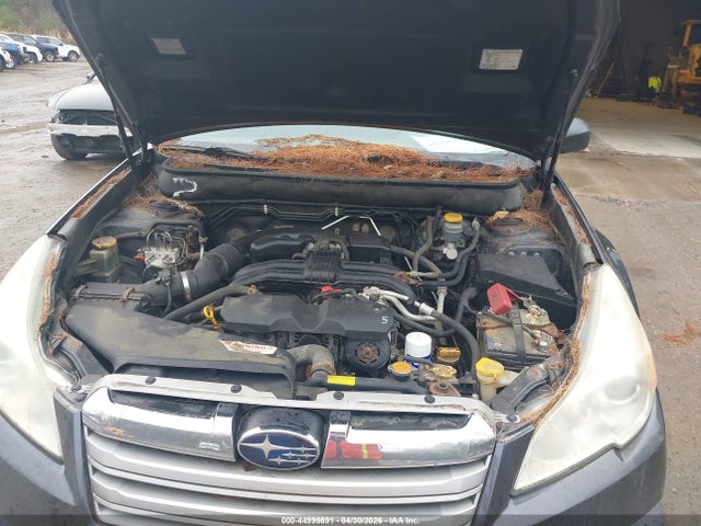 2013 Subaru Outback 2.5i მანქანა იყიდება აუქციონზე, vin: 4S4BRBAC4D3274420, აუქციონის ნომერი: 44996691
